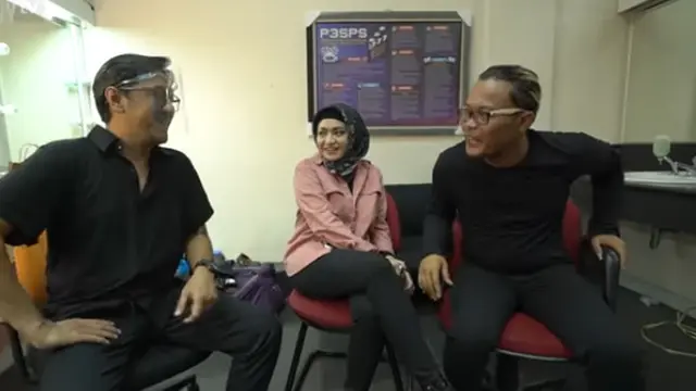 [Fimela] Sule dan Nathalie Holscher