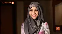 Hijabpedia: Lebih Leluasa dengan Hijab Formal Simple