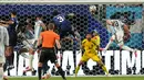 Pemain Tanjung verde Diney Borges mencetak gol bunuh diri selama pertandingan sepak bola babak 32 Piala Dunia di Miami Gardens, Florida, Jumat, (03/07/2026). (AP Photo/Lynne Sladky)