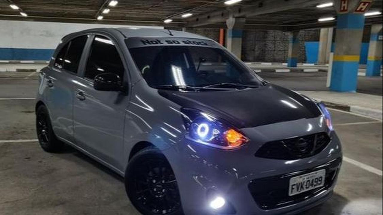 6. Lampu belakang hanya