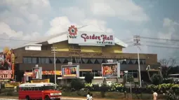 Bioskop Garden Hall Theatre kini berubah jadi Blok M Plaza. (Source: Instagram/@perfectlifeid)