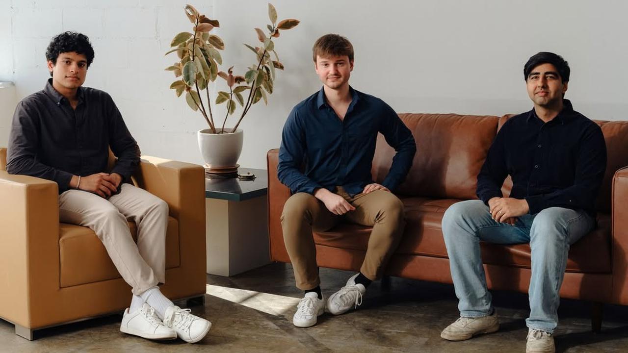 Miliarder Muda Pendiri Mercor Pangkas Upah Ribuan Pekerja Setelah Proyek AI Dibatalkan