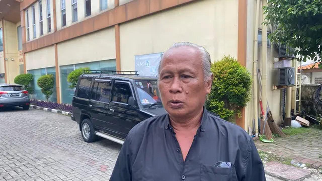 Ayah Pramugari Oshima Yukari Menanti Mukjizat di Tengah Kesedihan Usai Sang Anak Jadi  Korban Kebakaran Glodok Plaza