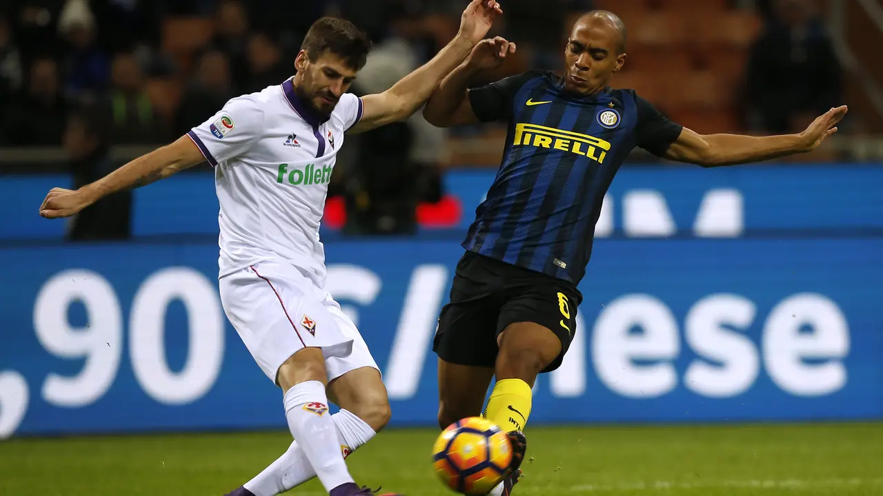 Milan Badelj (kiri) jadi buruan AC Milan.