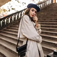 Ilustrasi perempuan cantik/copyright freepik.com/Lookstudio