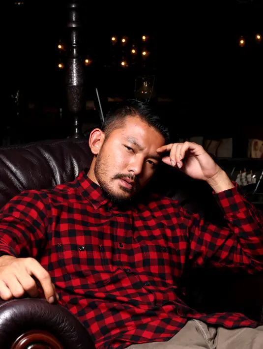 Sebagai pelaku industri film, Rio tak mau menyalahkan siapa pun atas keadaan ini. Dia lebih senang mengajak semua pihak yang terlibat dalam industri film introspeksi. (Galih W. Satria/Bintang.com)