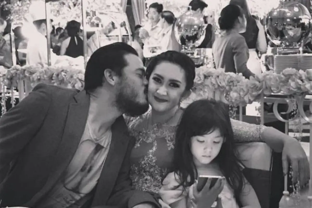 Nafa Urbach dan Zack Lee