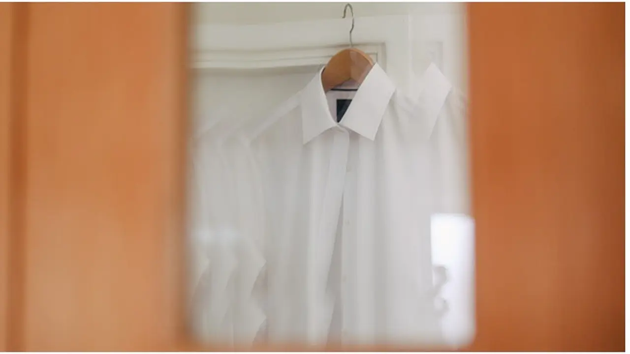 7 Arti Mimpi Pakai Baju Putih, Bisa Jadi Pertanda Kebahagiaan