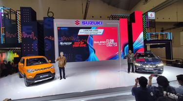 Dalam Gaikindo Indonesia International Auto Show (GIIAS) 2022 yang berlangsung di Tangerang, Banten pada Kamis (11/08), PT Suzuki Indomobil Sales (SIS) resmi meluncurkan dua mobil sekaligus, yakni Baleno dan S-Presso. (Arendra Pranayaditya)