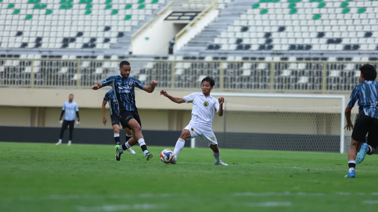 PSS Sleman Vs Persita Tangerang
