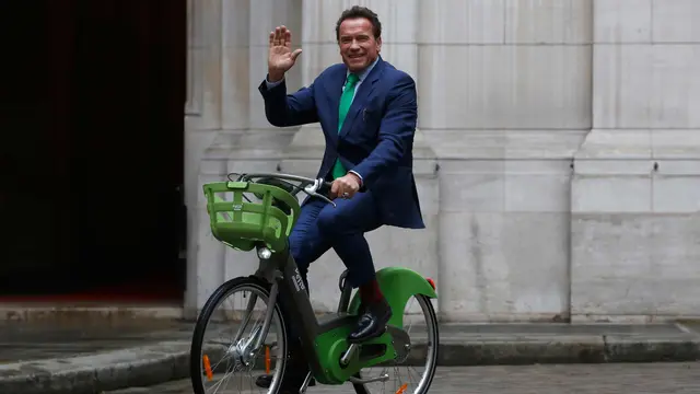 Arnold Schwarzenegger