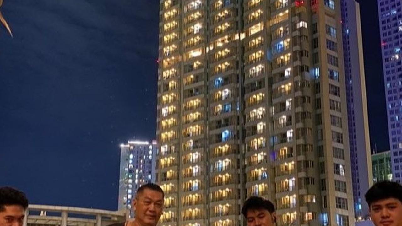 Memiliki Tiga Orang Putra <br>