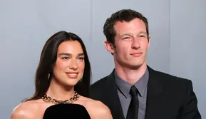 Dua Lipa dan Callum Turner Menikah di London, Pesta Digelar Mewah Sekaligus Intim