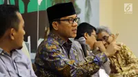 Anggota MPR F-PAN Yandri Susanto berbicara dalam diskusi Empat Pilar MPR di Jakarta, Senin (5/11). Diskusi mempersoalkan peran pemerintah terhadap TKW Tuti Tursilawati yang dihukum mati di Arab Saudi. (Liputan6.com/JohanTallo)