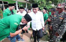 Gus Yahya Hadiri Undangan Kiai Sepuh di Lirboyo, Bahas Konflik Internal PBNU