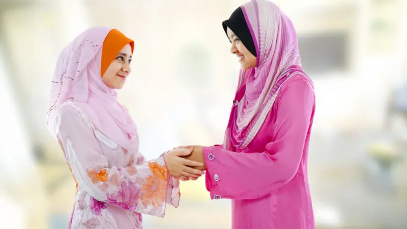 Intip Style Selebriti di Momen Idul Fitri