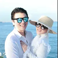 Syahrini dan Reino Barack di Anniversary ke-4 (Sumber: Instagram/princessyahrini)