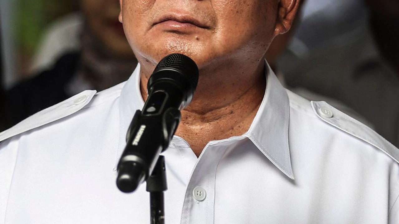 Cita-Cita Prabowo: Produksi Massal Mobil Jeep Maung dan Jam Tangan Buatan Indonesia