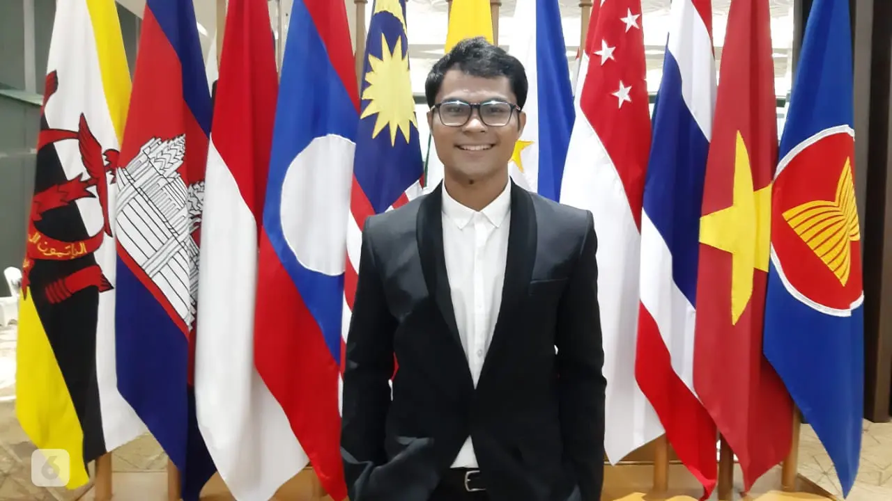 Anggota ASEAN Youth Fellowship (AYF) Robinson Sinurat, pendiri Yayasan Mimpi Besar.