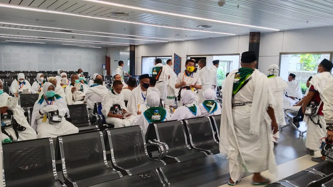 Penerbangan haji berjalan lancar di lima bandara PT Angkasa Pura II yang ditetapkan sebagai embarkasi keberangkatan jemaah haji 1443 H/2022 M. (Dok. PT Angkasa Pura II)