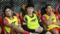 Foto: Melihat Aktivitas Cyrus Margono di Bench Pemain Persija, Masih Menanti Debut
