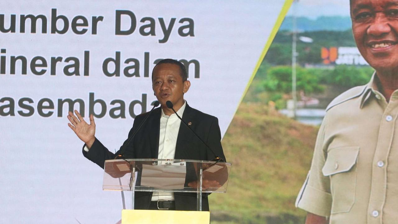 VIDEO: Menteri Bahlil Pastikan Kerusakan Lingkungan di Raja Ampat Hoaks, Tunjukkan Foto Terbaru