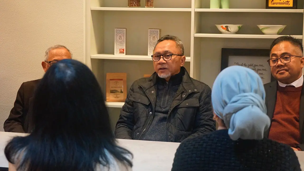 Zulkifli Hasan.