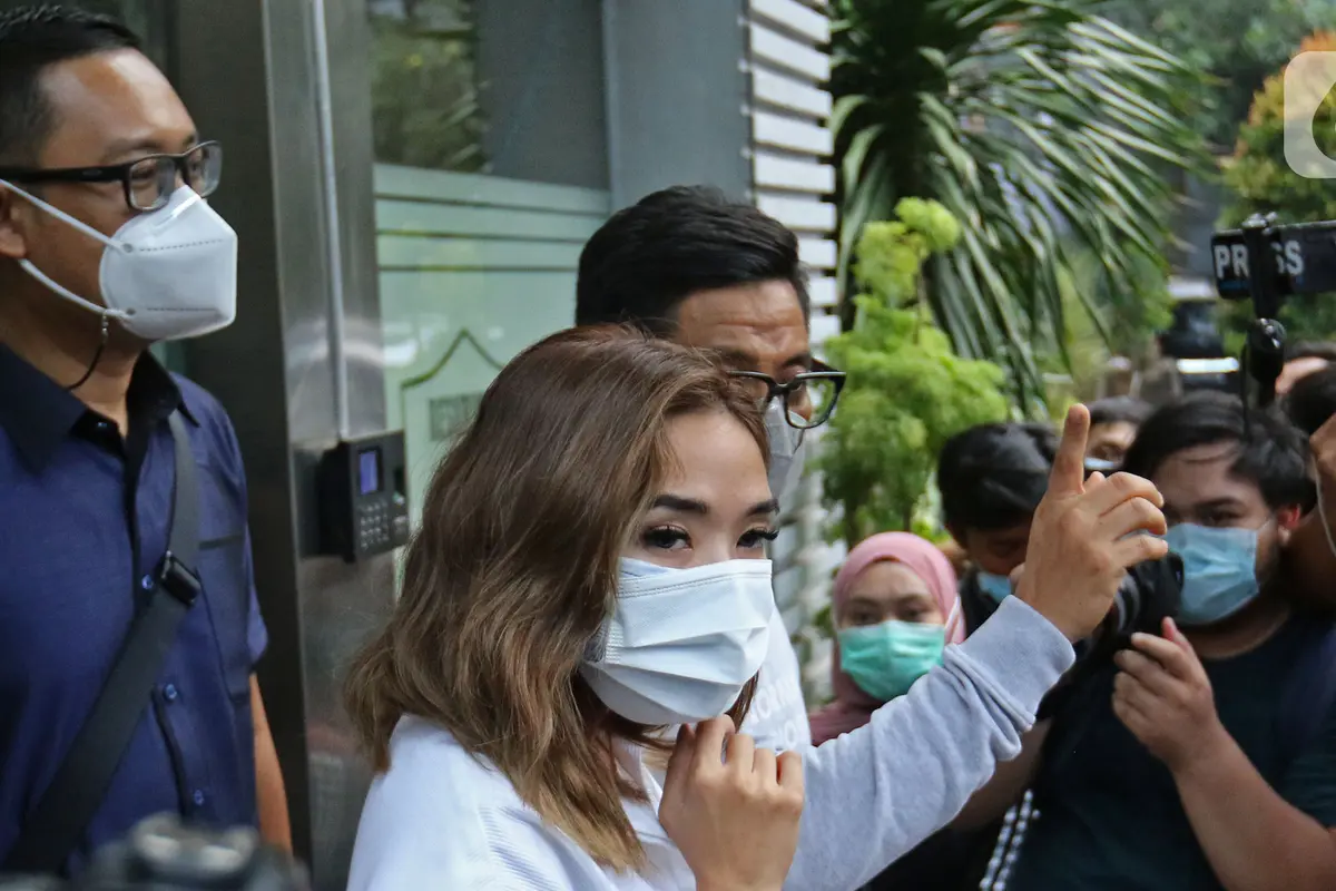 FOTO: Kasus Video Syur, Gisel Penuhi Panggilan Polda Metro Jaya