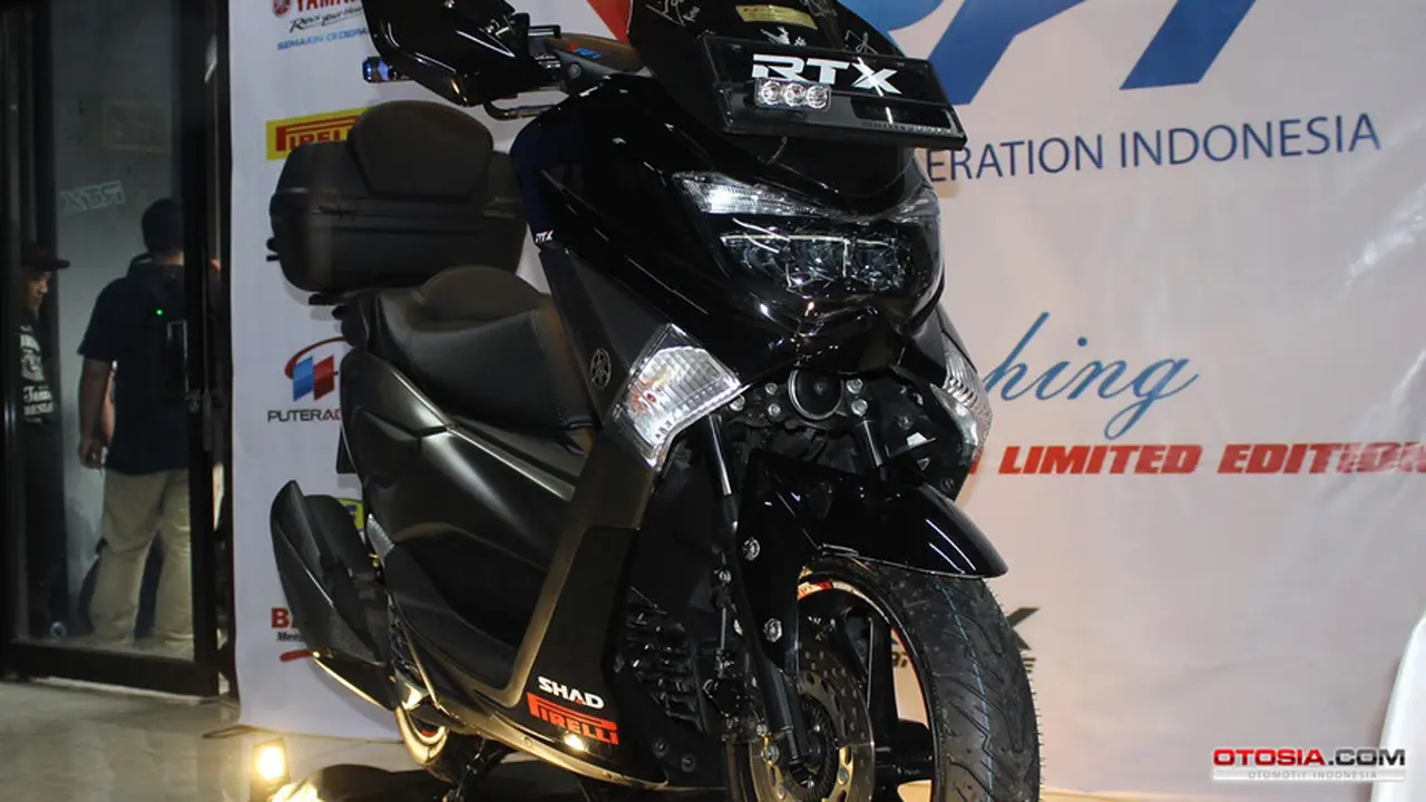 Nmax Limited (foto: Nazar Ray)