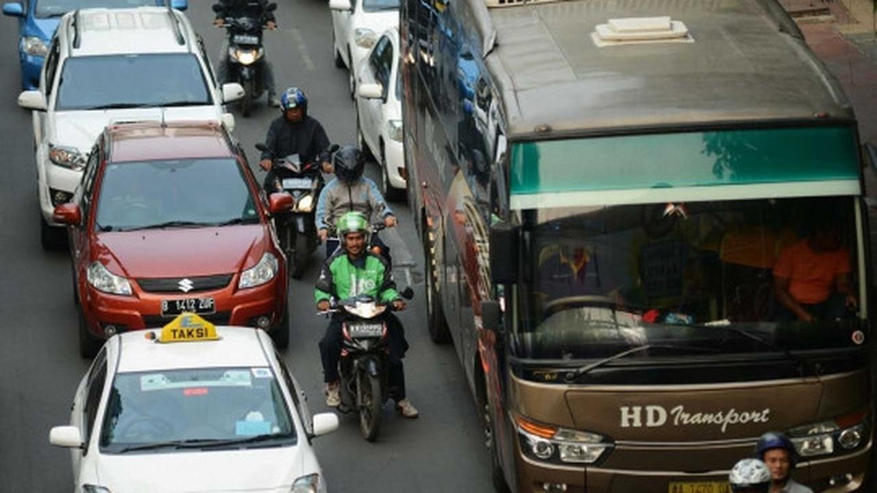 Ojek online semakin marak, peminat angkutan umum turun drastis