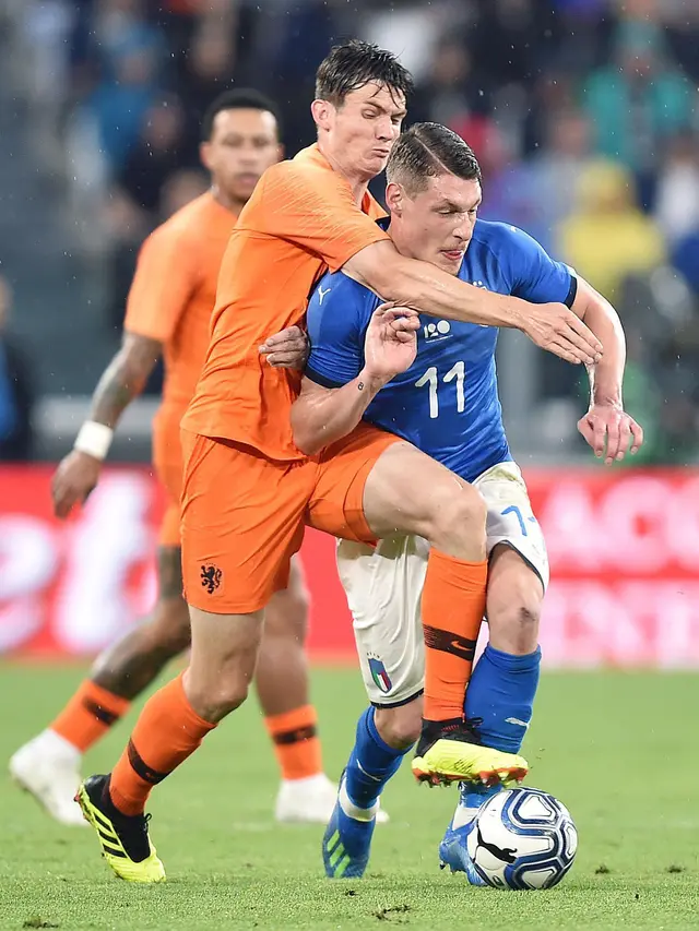 Italia, Belanda, Laga Uji Coba
