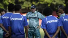 1. Robert Alberts (Persib Bandung) - Pelatih asal Belanda ini tetap setia menunggu kepastian berlanjutnya kompetisi Shopee Liga 1. Robert Alberts memilih tetap di Bandung dibandingkan pergi menunggilkan Persib Bandung. (Bola.com/Yoppy Renato)