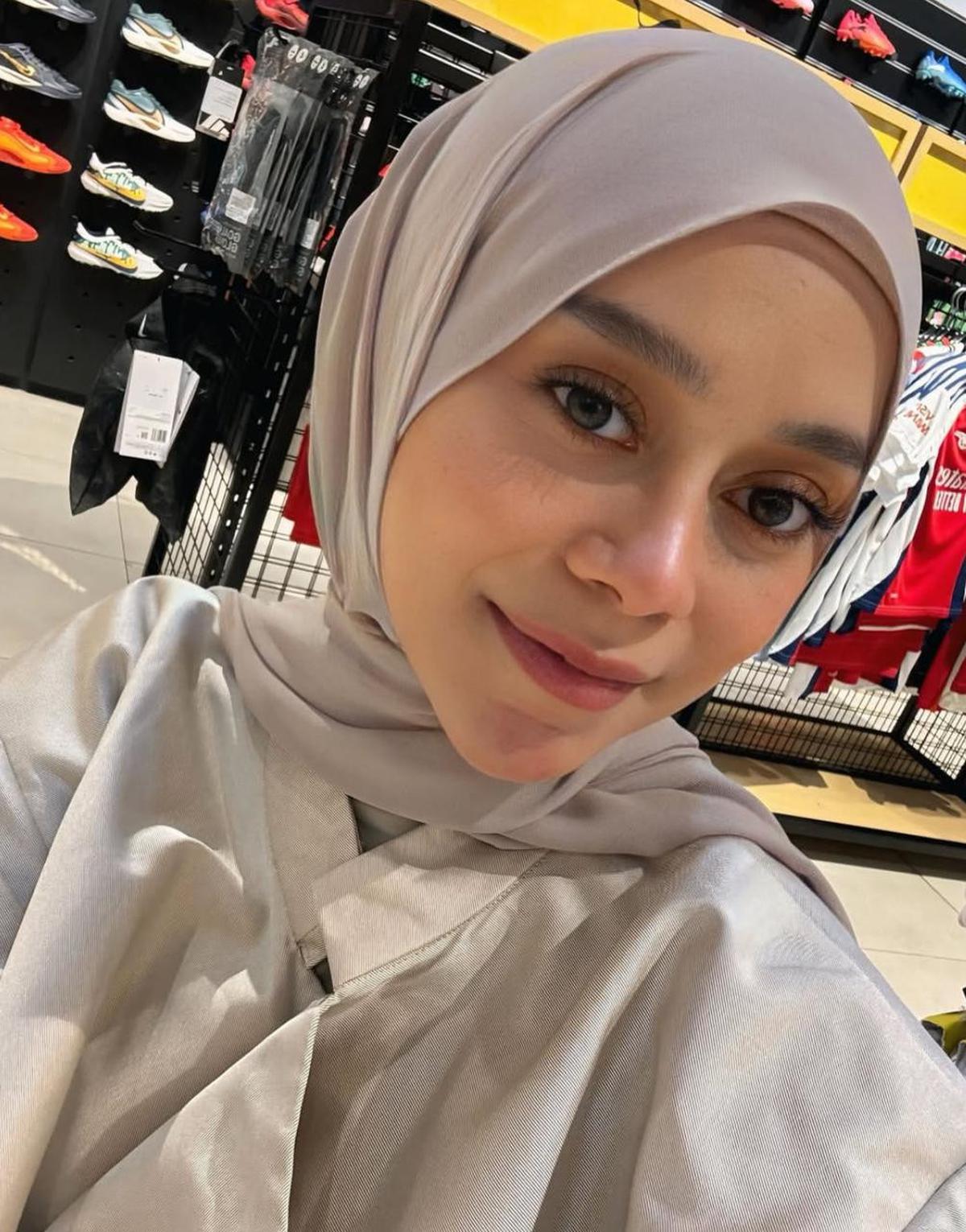 Inspirasi Hijab Lesti Kejora untuk Lebaran 2025 yang Tetap Stylish dan Nyaman