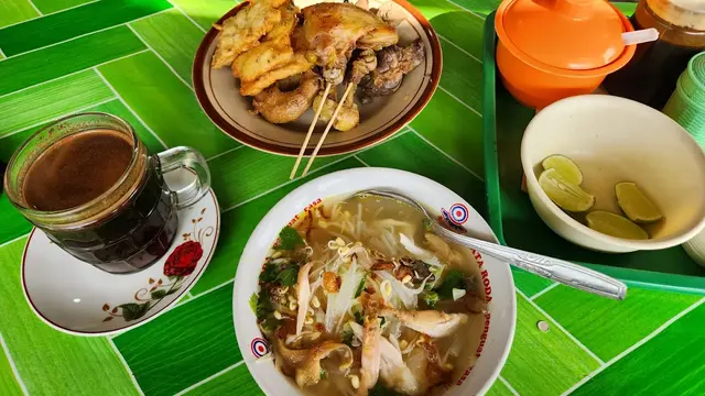 Bakmi, Soto & Ayam Goreng Mbah Noto