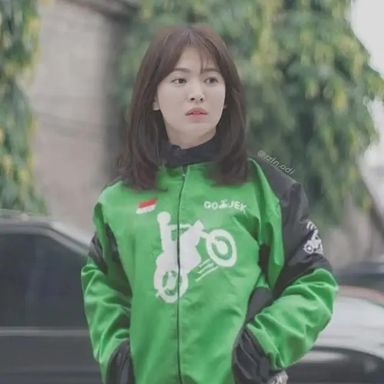 6 Editan Foto Artis Cewek Jadi Driver Ojek Online Ini Bikin Ngakak