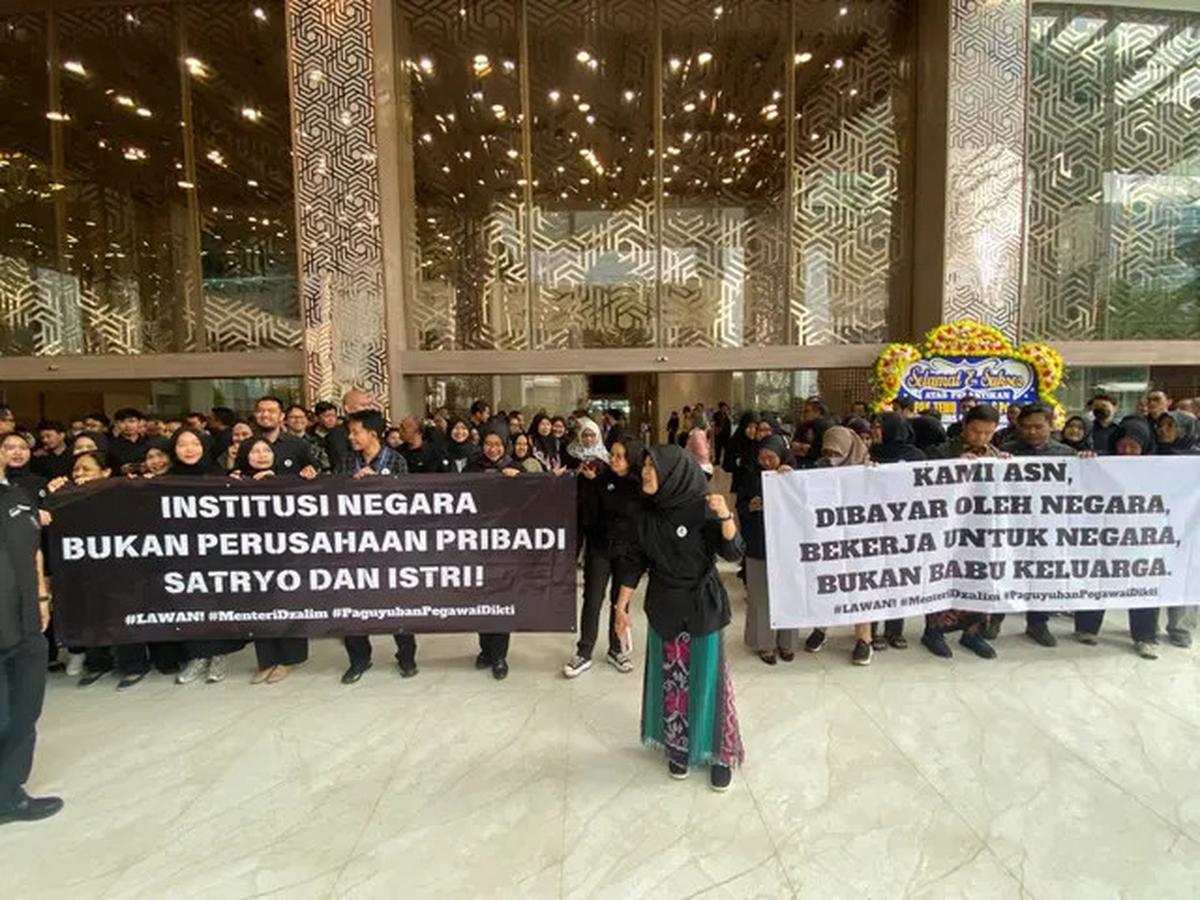 Heboh di Media Sosial Rekaman Suara Diduga Menteri Satryo Soemantri Marah ke Pegawai: Bukan Saya