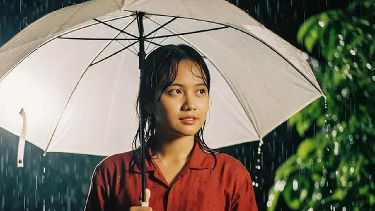7 Inspirasi Foto Hujan yang Dramatis dan Natural dengan Bantuan Gemini AI