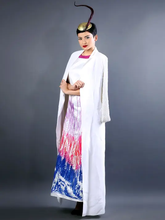 Beberapa tahun ia merasakan terpenjara dengan apa yang dibilang cantik dalam ranah entertainment. Pola pikir pemilik nama Agni Pratistha Arkadewi itu mulai berubah setelah nikah dan punya anak. (Febio Hernanto/Bintang.com)