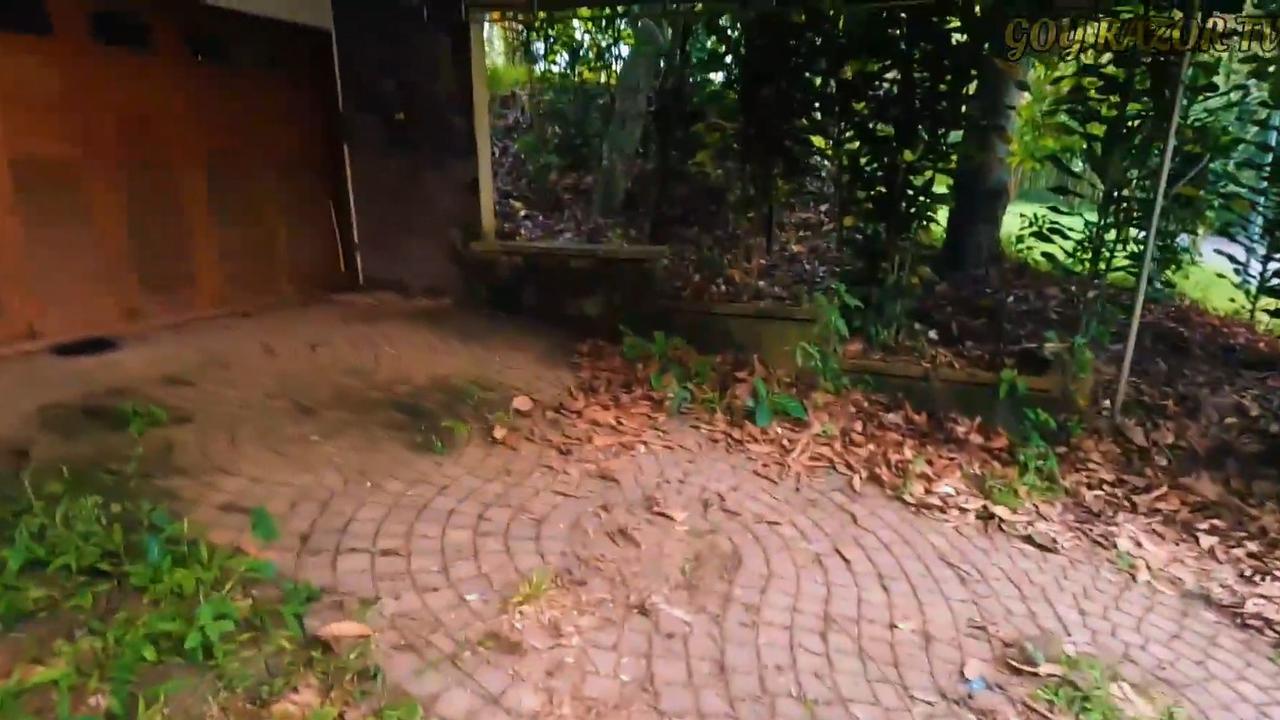 5 Potret Rumah Masa Kecil Ariel Noah yang Terbengkalai, Bangunan 3 Lantai Tawarkan Pemandangan Bandung nan Indah