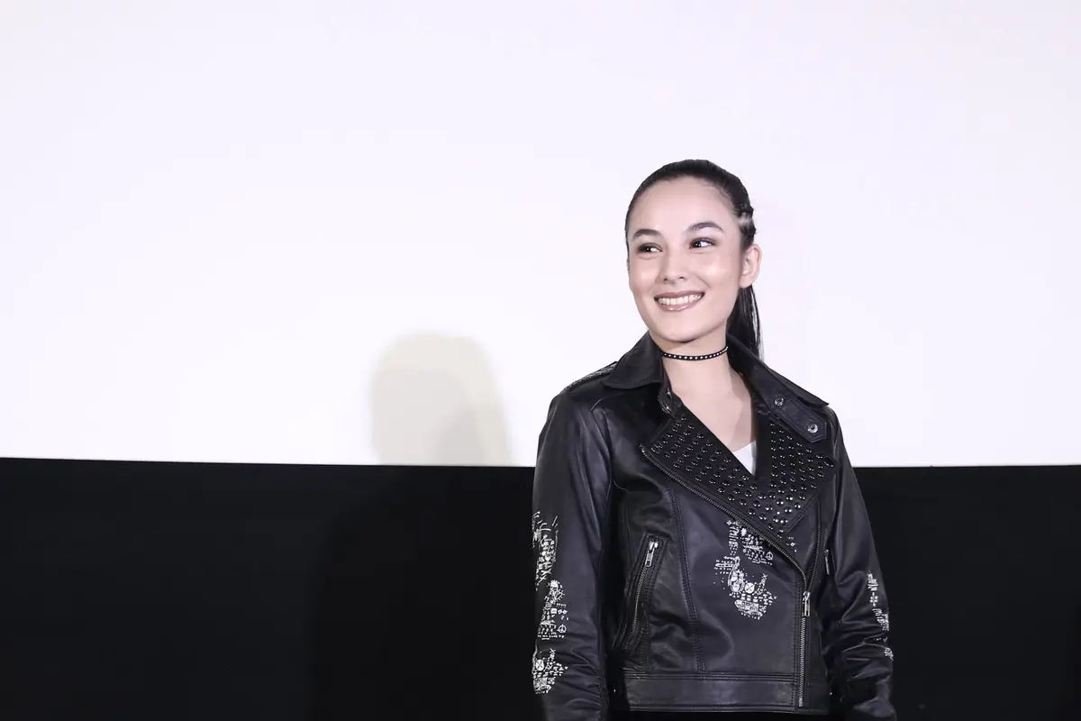 [Bintang] Chelsea Islan