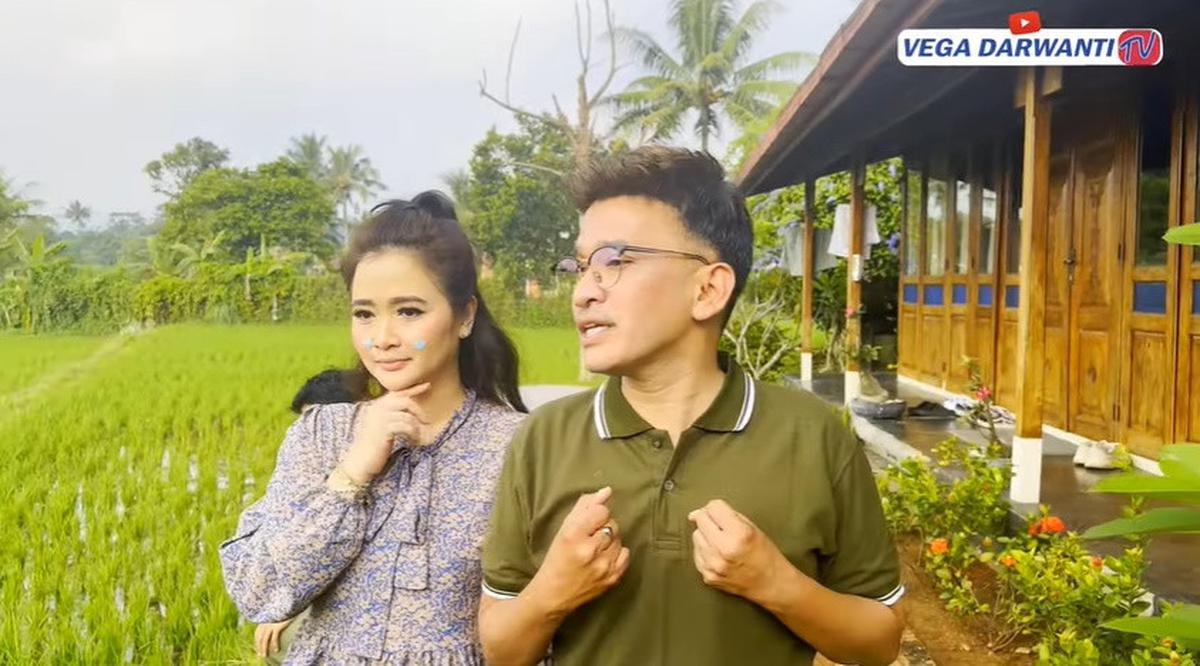 9 Potret Terbaru Vila Ruben Onsu yang Luas dan Asri, Punya Banyak Pendopo - Perlihatkan Tanaman Hasil Berkebun