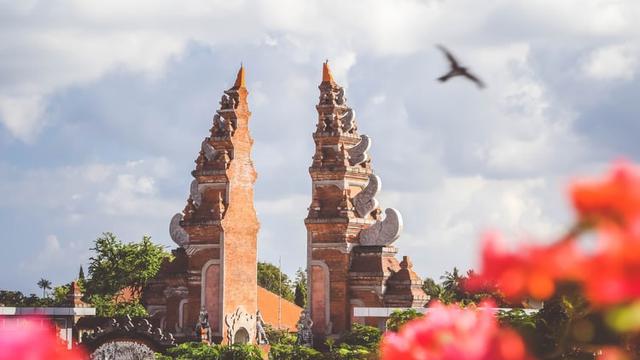 Ilustrasi warisan budaya Indonesia