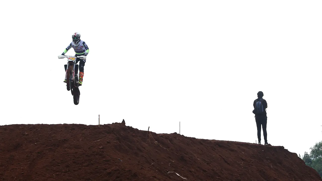 Aksi Seru Para Crosser Jelang IndoMXGP 2018
