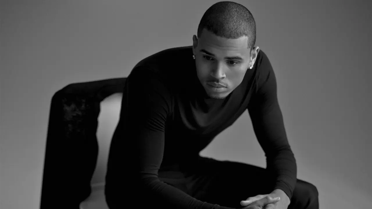 [Bintang] Chris Brown
