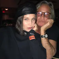 Seorang hakim telah memanggil seorang pengembang real estate  berusia 68 tahun untuk diadili. Mohamed Hadid, ayah dari model cantik Bella dan Gigi Hadid tengah menghadapi sebuah masalah. (Instagram/mohamedhadid)