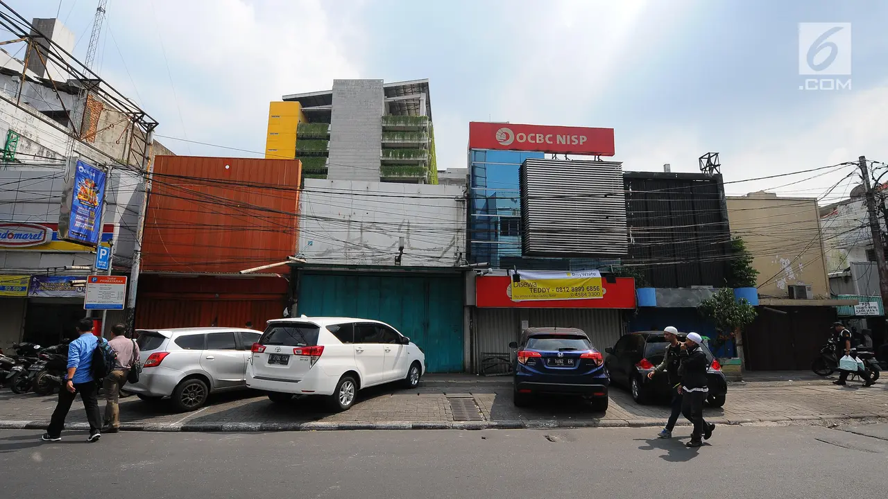 Pertokoan dan Kantor di Sabang Tutup