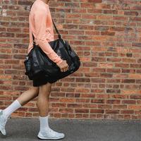 Tampil Sporty ke Gym! Tas Duffle Stylish Ini Siap Angkut Perlengkapanmu