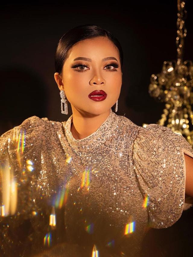 Potret selebgram Hanum Mega