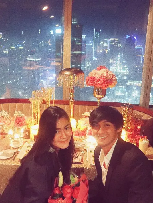 "Dear my immanuel caesar hitto yang entah gmn tiba2 jadi super romantis, yg sempet bikin aku mikir," tulis Feli beberapa hari lalu. (Instagram/hitocaesar)