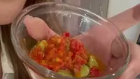 Raisa Andriani mengaku suka makan petai. (dok. Twitter @raisa6690)